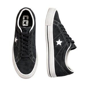 Converse One Star Black Suede Low Top Women’s 9/M7